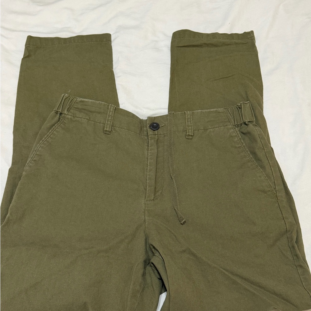 Uniqlo Khaki Linen Pants